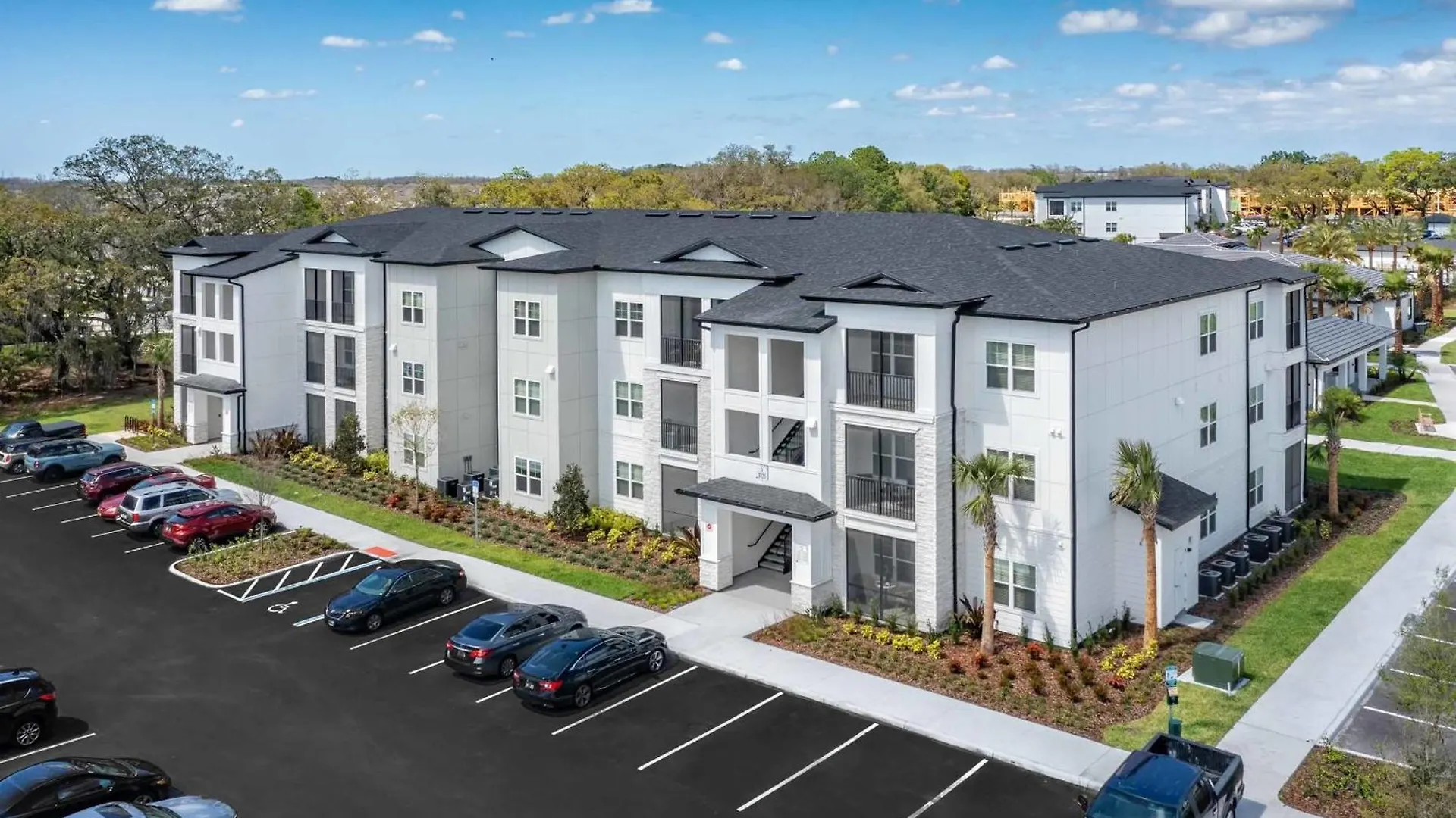 Appartement Private Full King Bed, Parks Nearby, Pool, Gym, Pet Allowed Orlando
