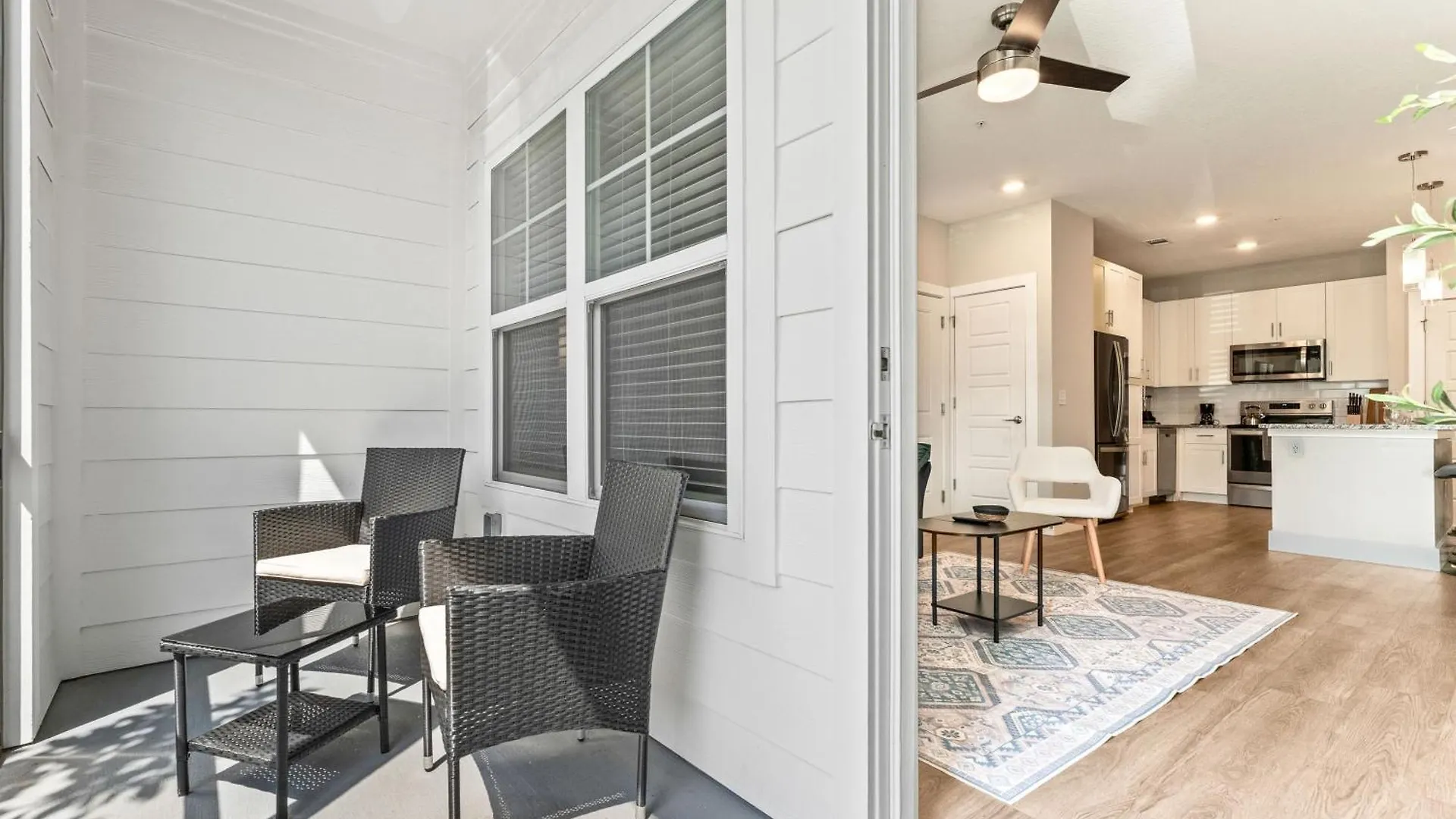 Apartment Private Full King Bed, Parks Nearby, Pool, Gym, Pet Allowed Orlando
